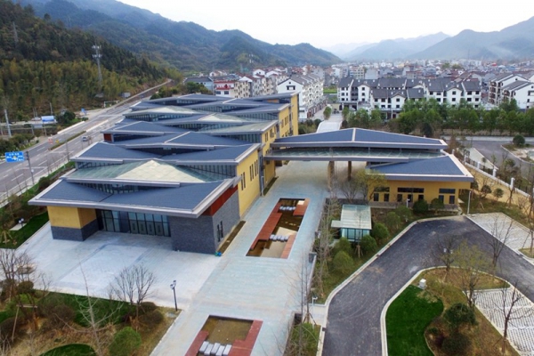 古堰畫鄉(xiāng)游客接待中心建設項目喜獲2019年度浙江省錢江杯獎(優(yōu)質(zhì)工程)建設工程